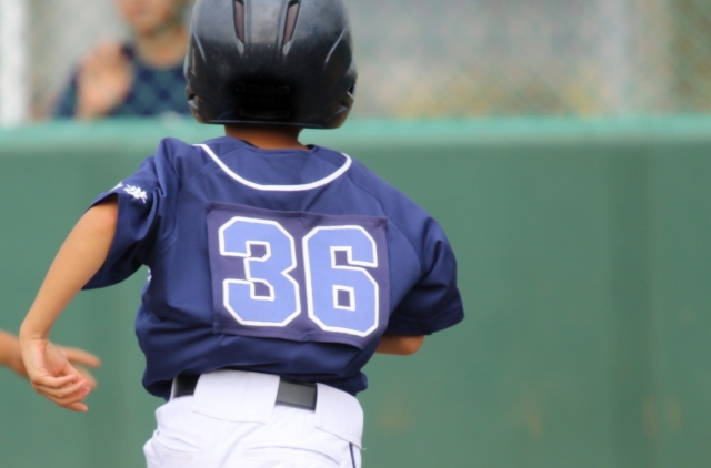 【野球がすぐに上手くなりたい小学生の方必見！！】インソールで体幹の安定性が向上